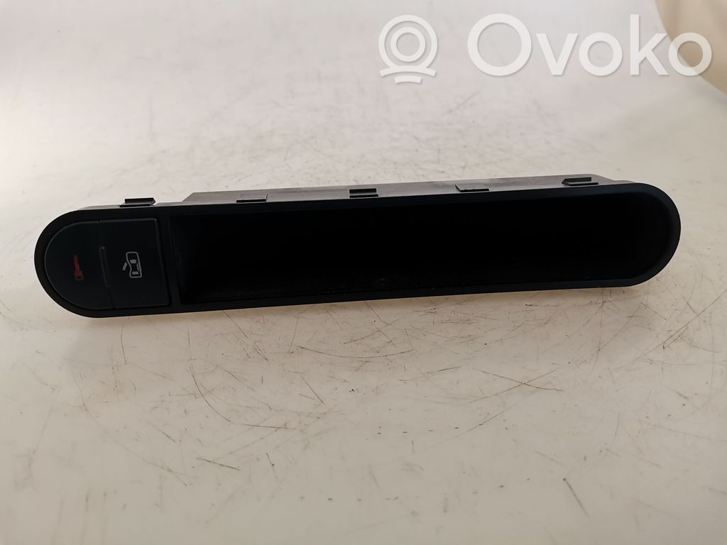 Audi TT Mk1 Central locking switch button 