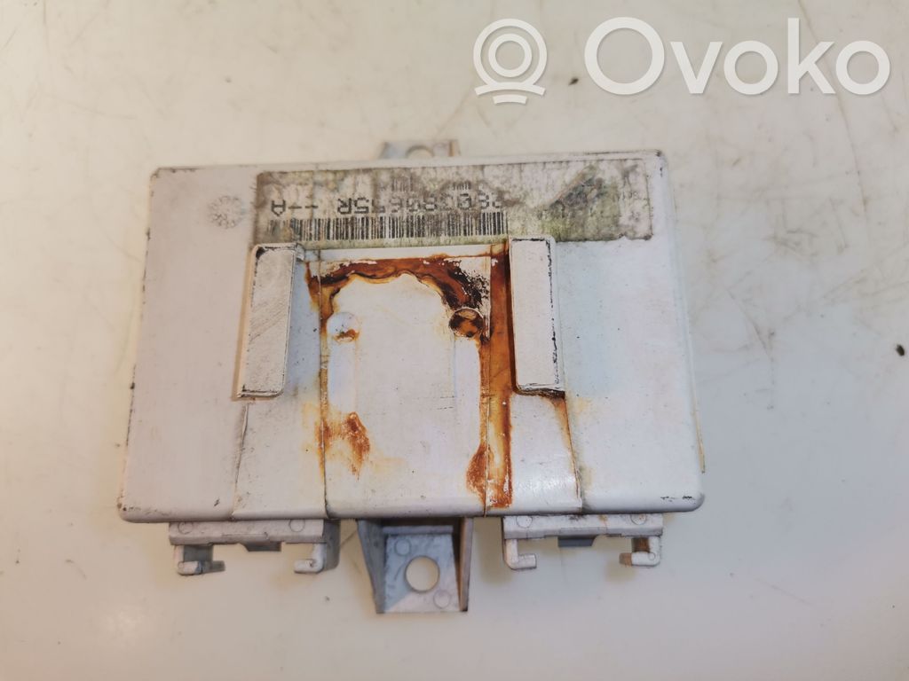 Renault Master III GPS-navigaation ohjainlaite/moduuli 
