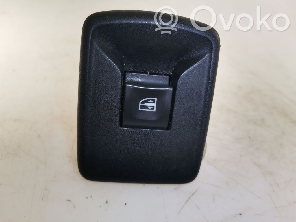 Renault Trafic II (X83) Electric window control switch 