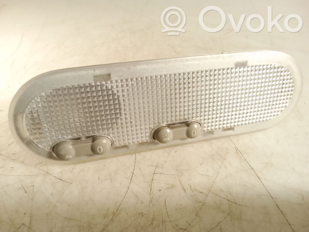 Renault Clio III Front seat light 