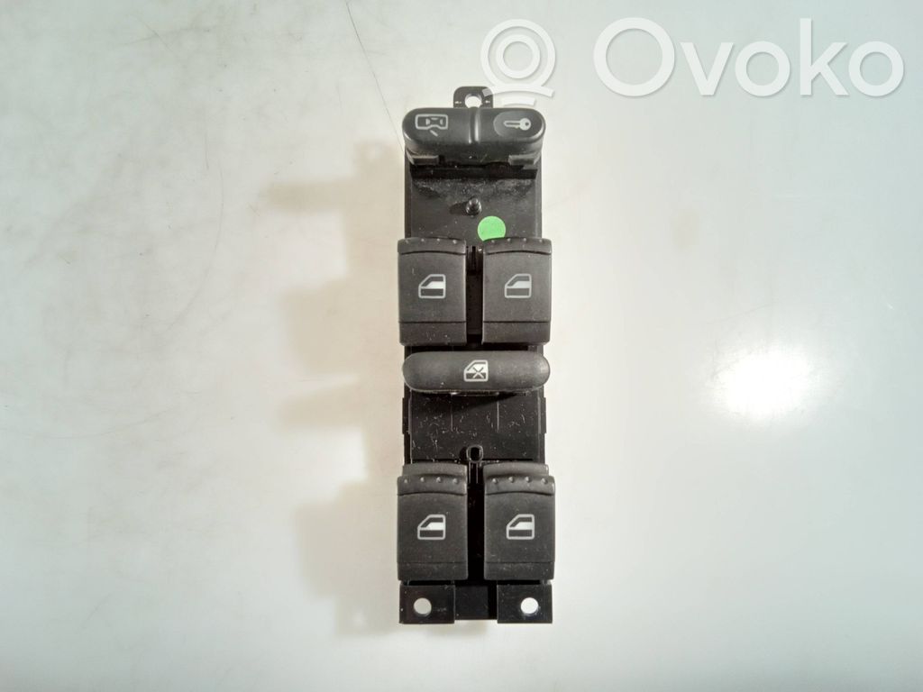 Skoda Superb B5 (3U) Electric window control switch 