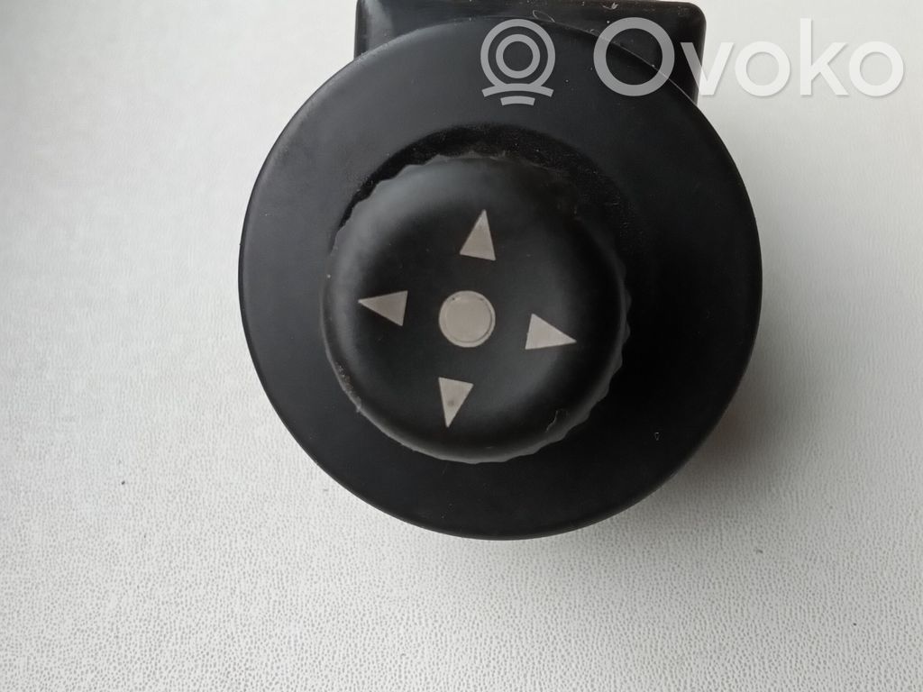 Citroen Berlingo Wing mirror switch 