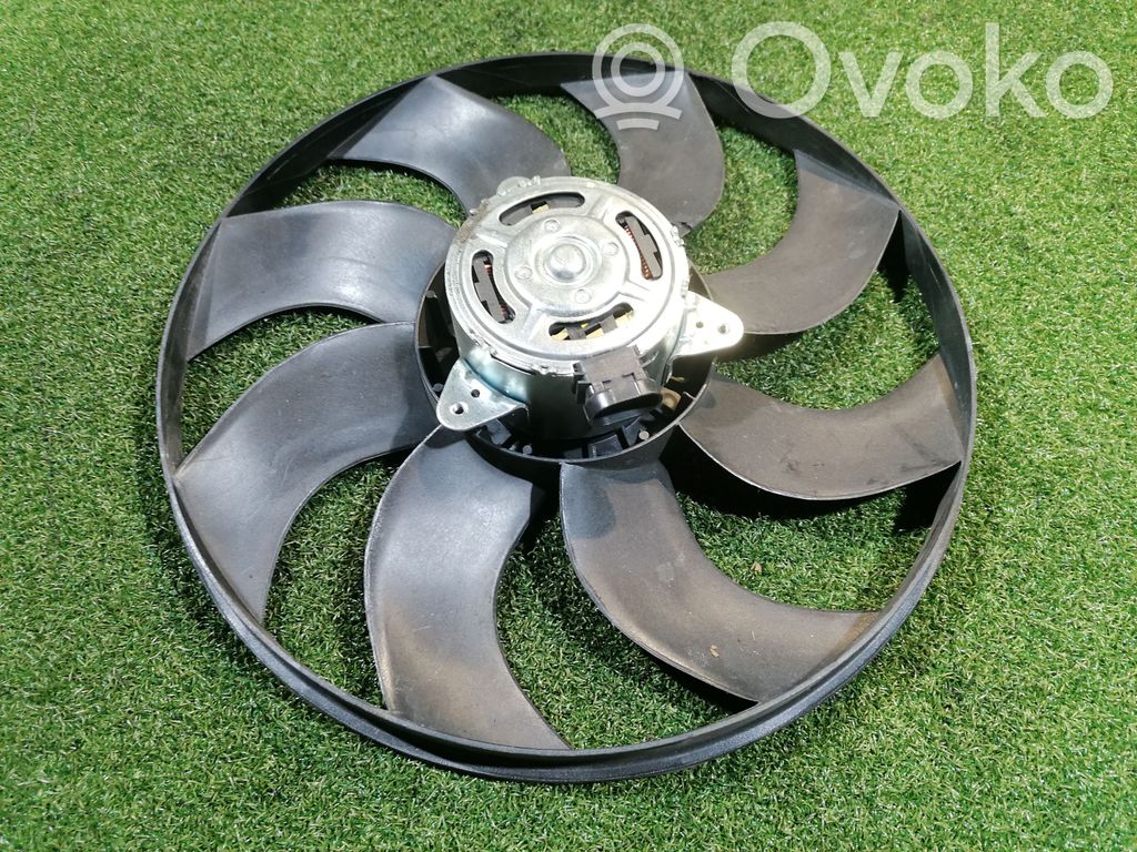 Renault Master III Elektrisks radiatoru ventilators 