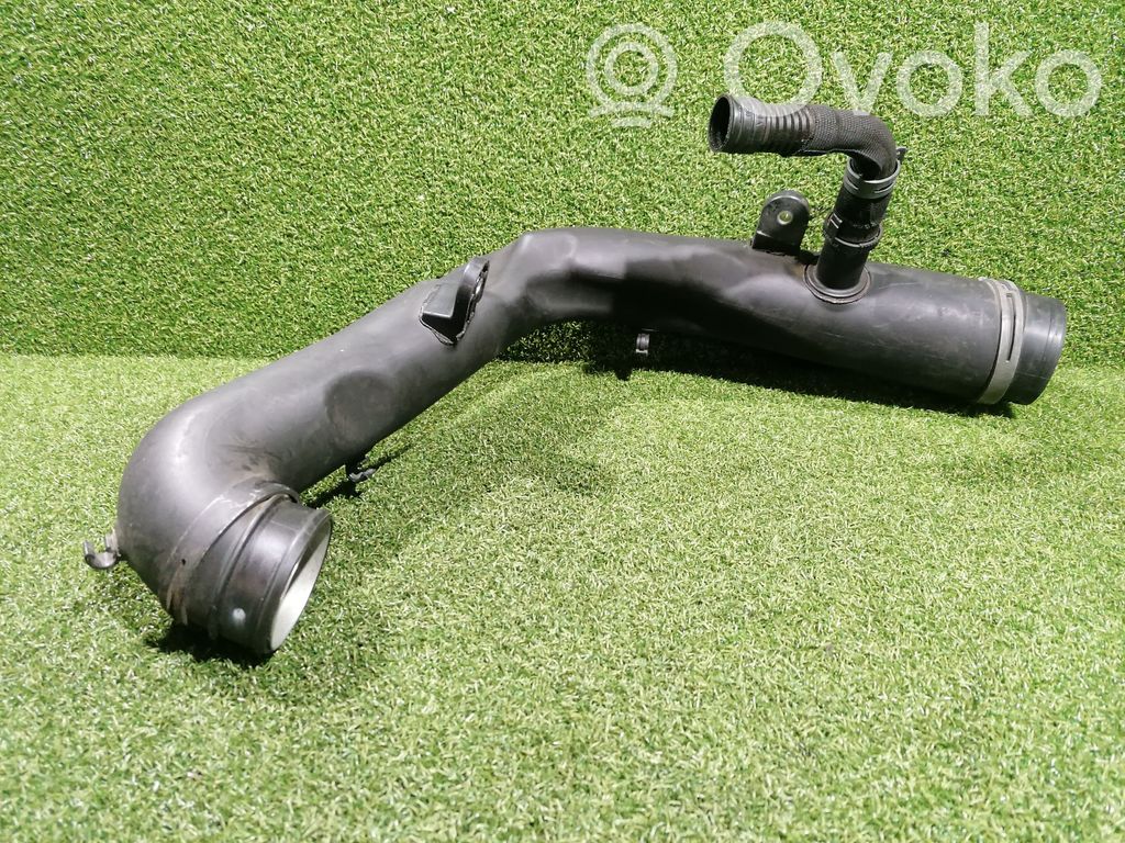 Volkswagen Golf V Intercooler hose/pipe 
