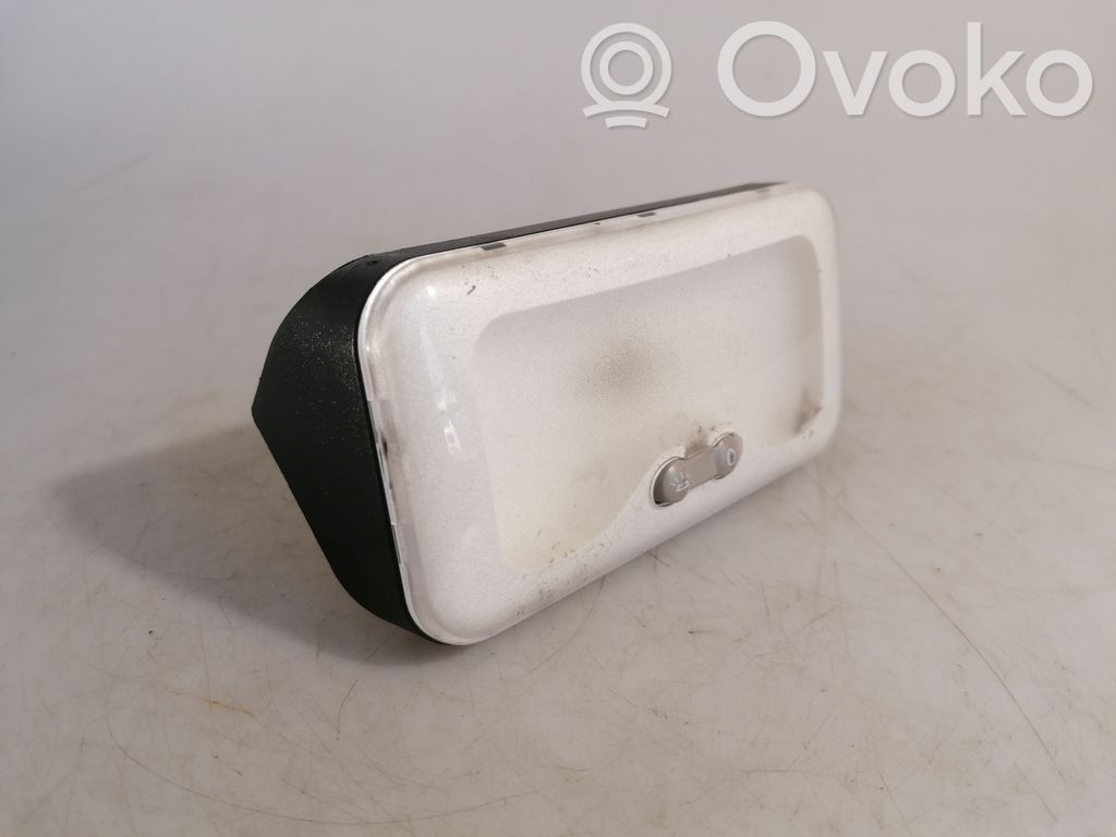 Renault Master III Luz del asiento trasero 