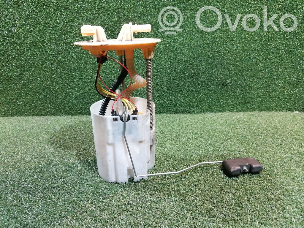 Renault Master III Bomba de alta presión de inyección de combustible 