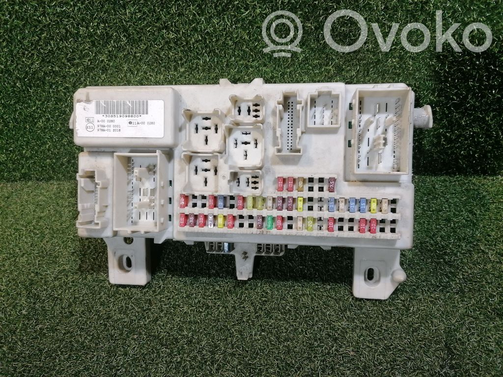 Ford Focus Fuse module 