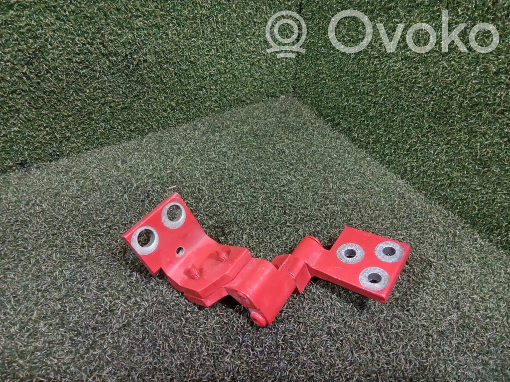 Citroen Berlingo Rear door lower hinge 