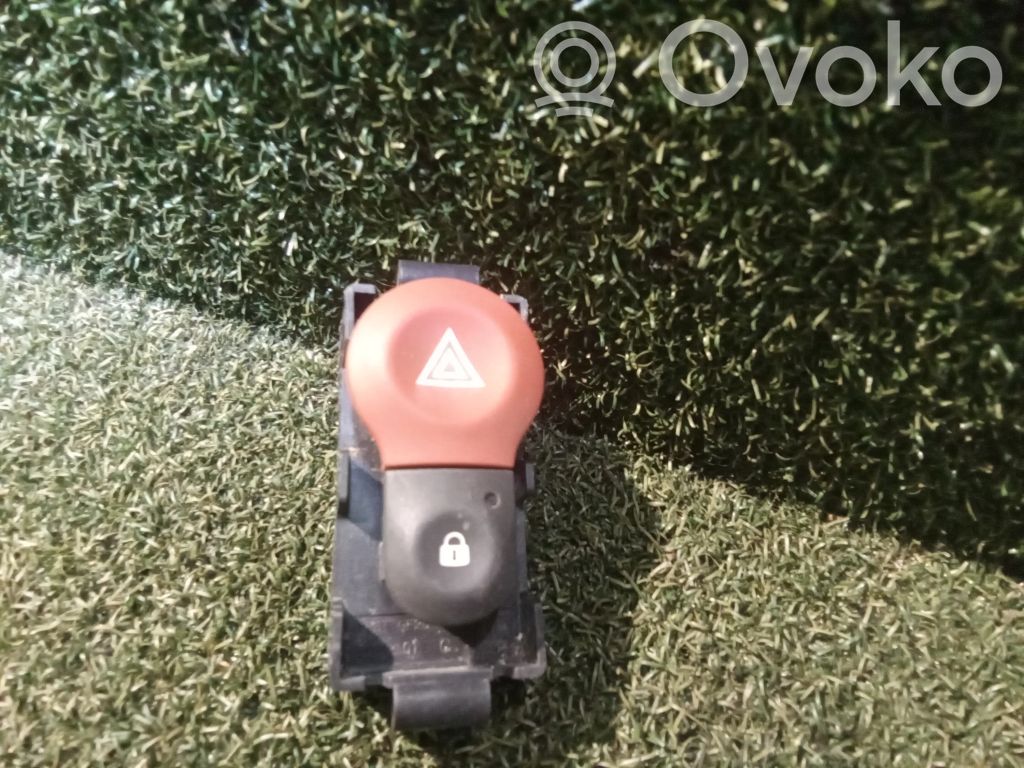 Renault Kangoo II Hazard light switch 