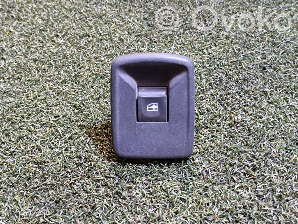 Renault Kangoo II Electric window control switch 
