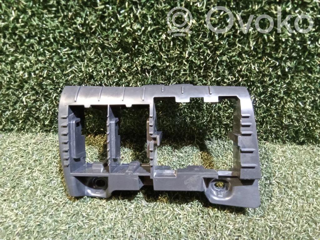 Opel Vivaro Otras partes del panel de instrumentos 