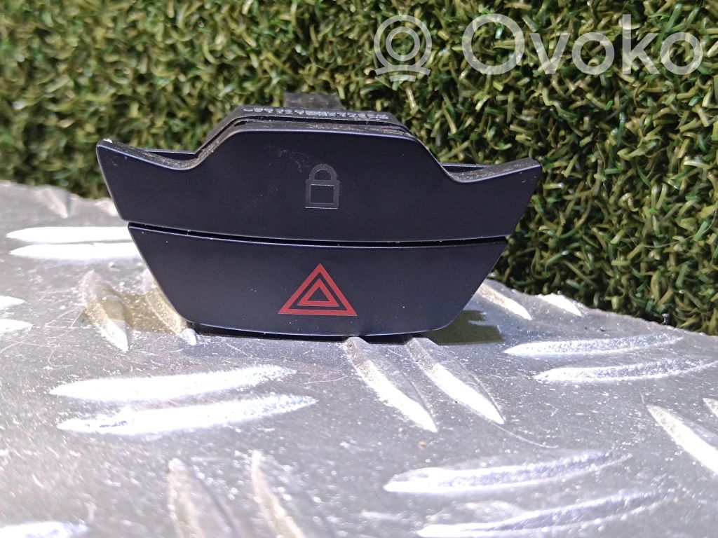 Ford Tourneo Custom Hazard light switch 