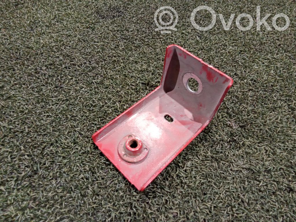Radiator support slam panel bracket   0804R,6055