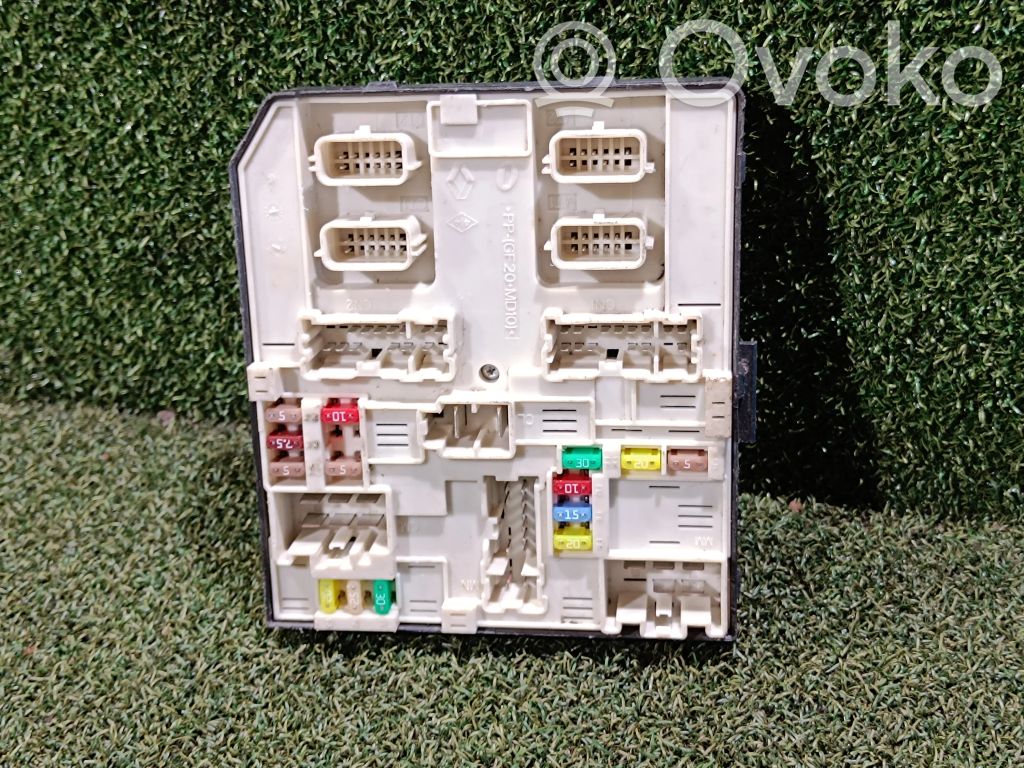 Renault Master III Fuse module 