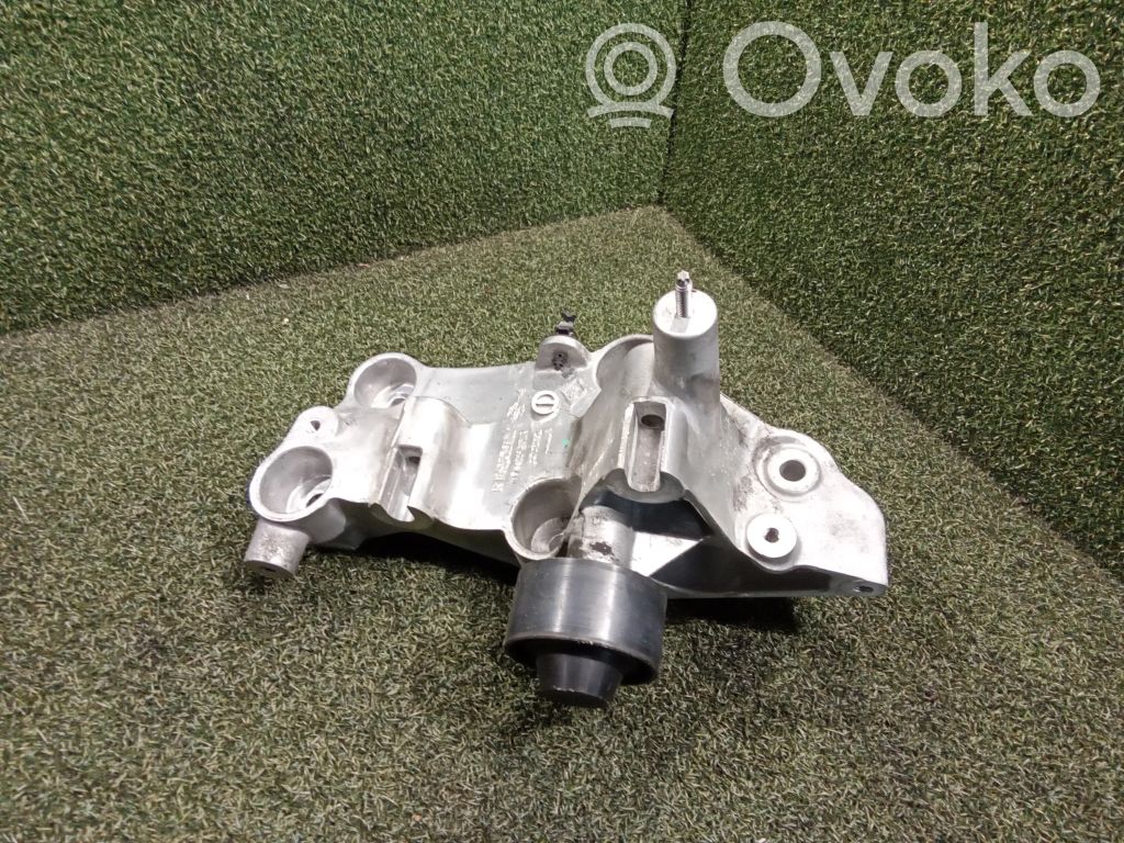 Renault Master III Generator/alternator bracket 