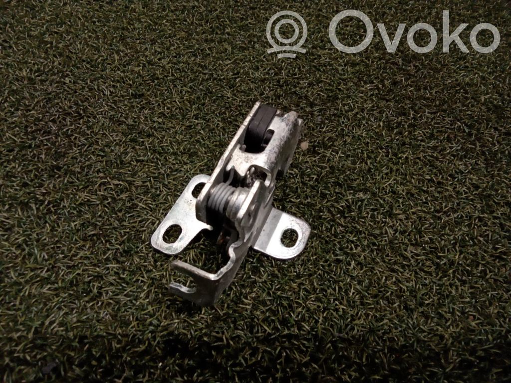 Iveco Daily 6th gen Tailgate lock latch 