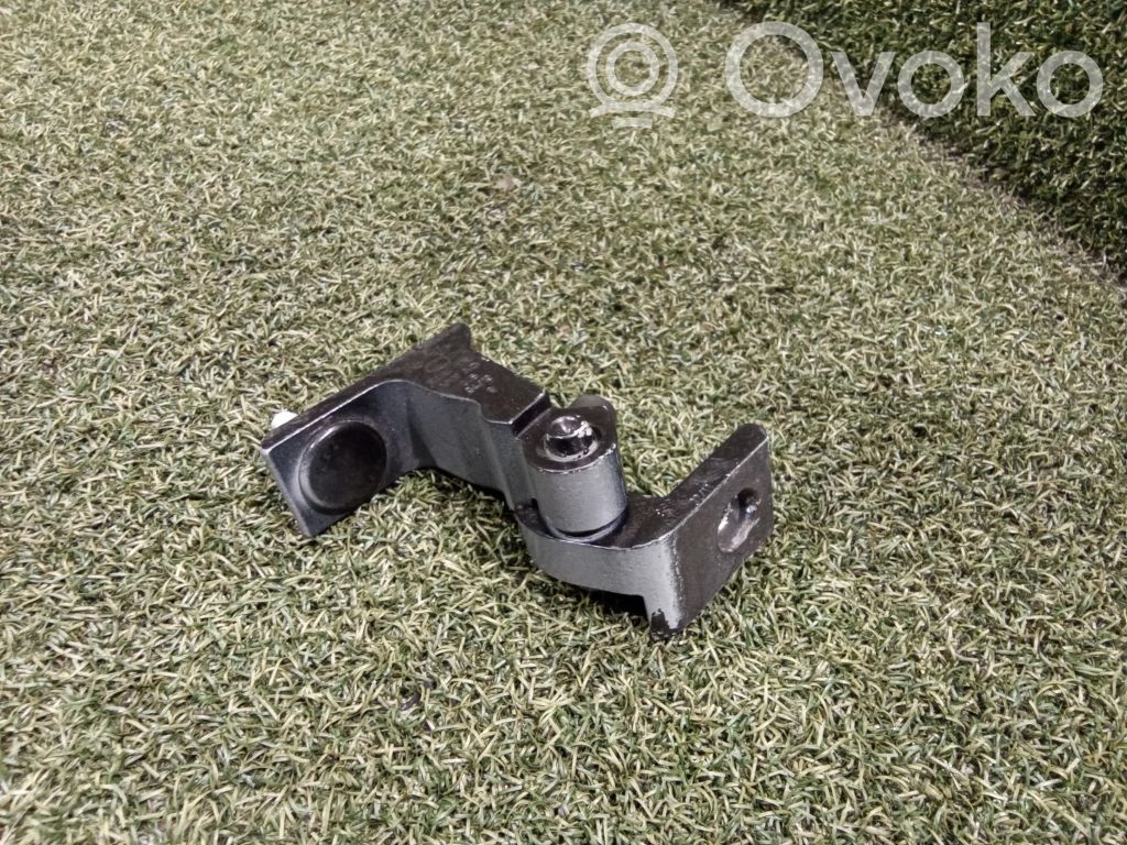 Porsche Cayenne (9Y0 9Y3) Front door upper hinge 