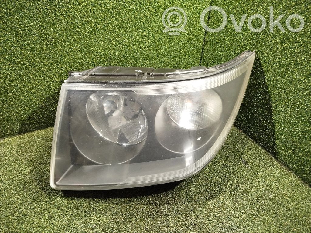 Volkswagen Crafter Phare frontale 