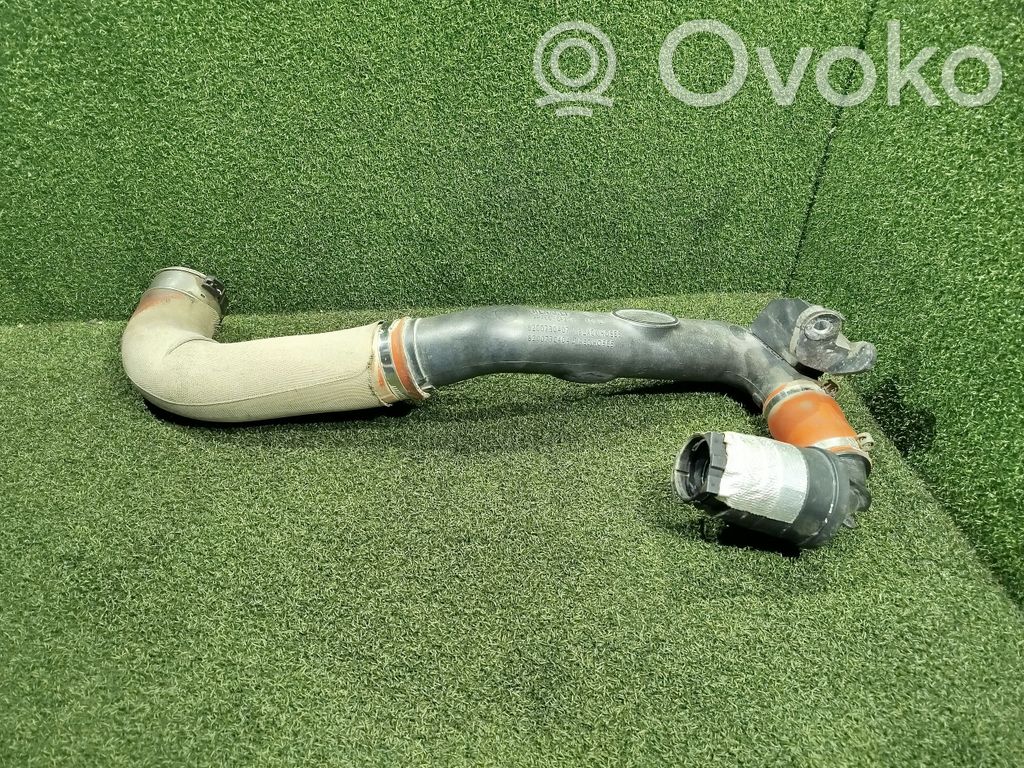 Renault Master III Intercooler hose/pipe 