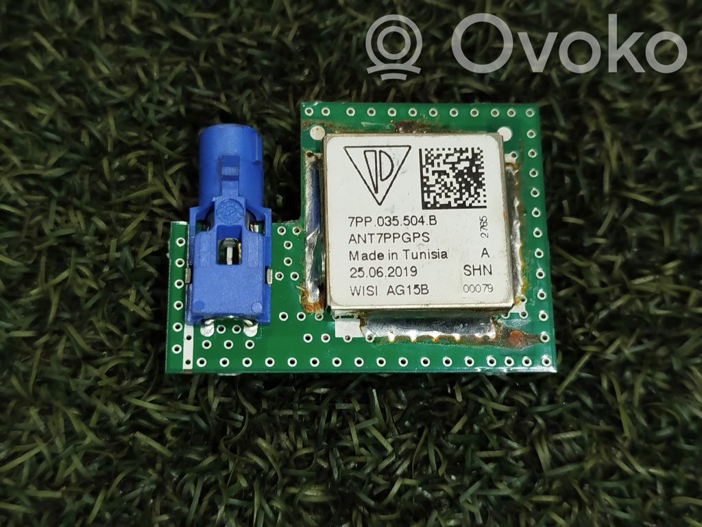 Porsche Cayenne (9Y0 9Y3) Aerial GPS antenna 