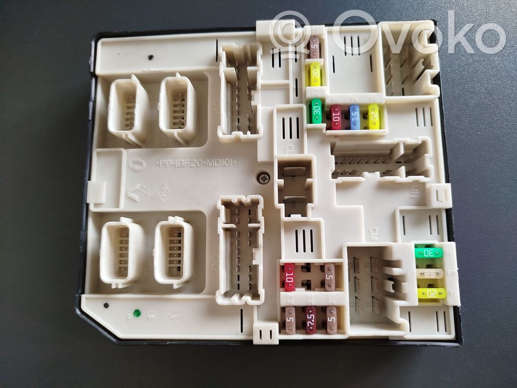 Renault Master III Fuse module 