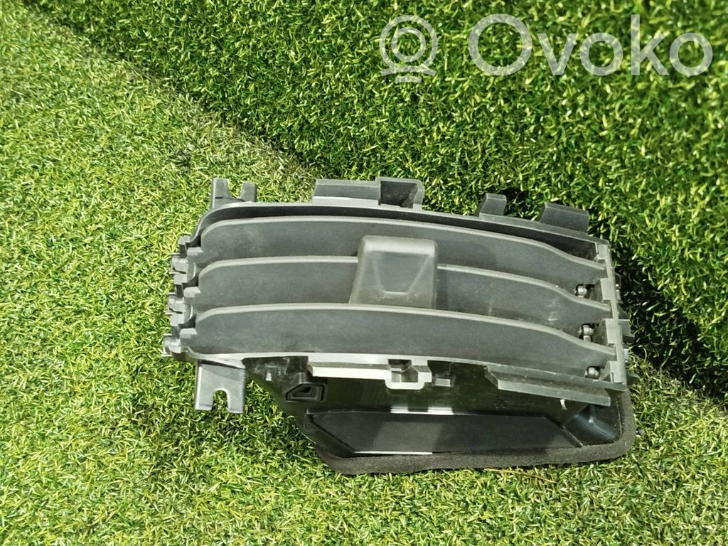 Ford Transit Moldura protectora de la rejilla de ventilación lateral del panel 