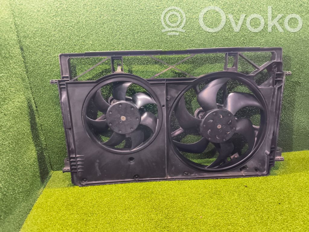 Opel Vivaro Radiatora komplekts 