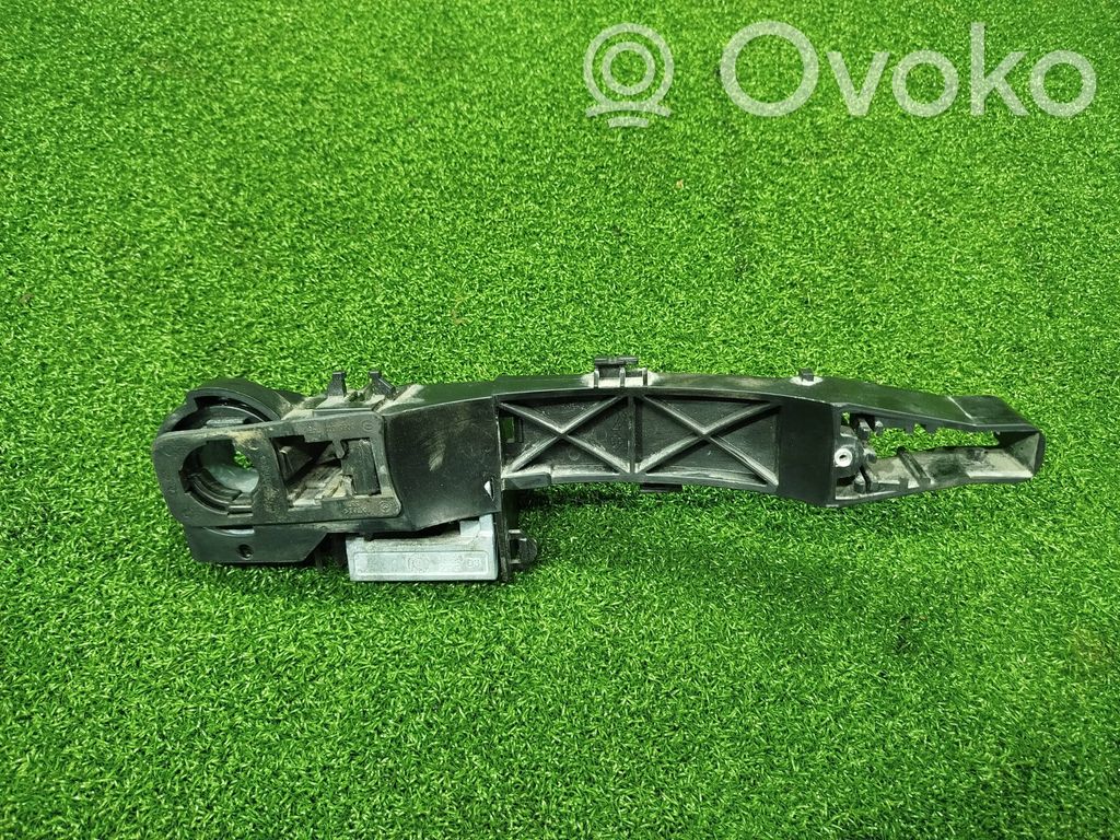 Opel Vivaro Klamka zewnętrzna drzwi przednich 