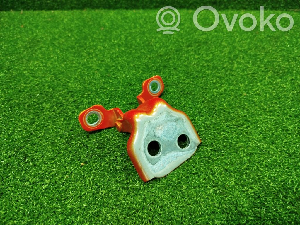 Renault Arkana Front door upper hinge 