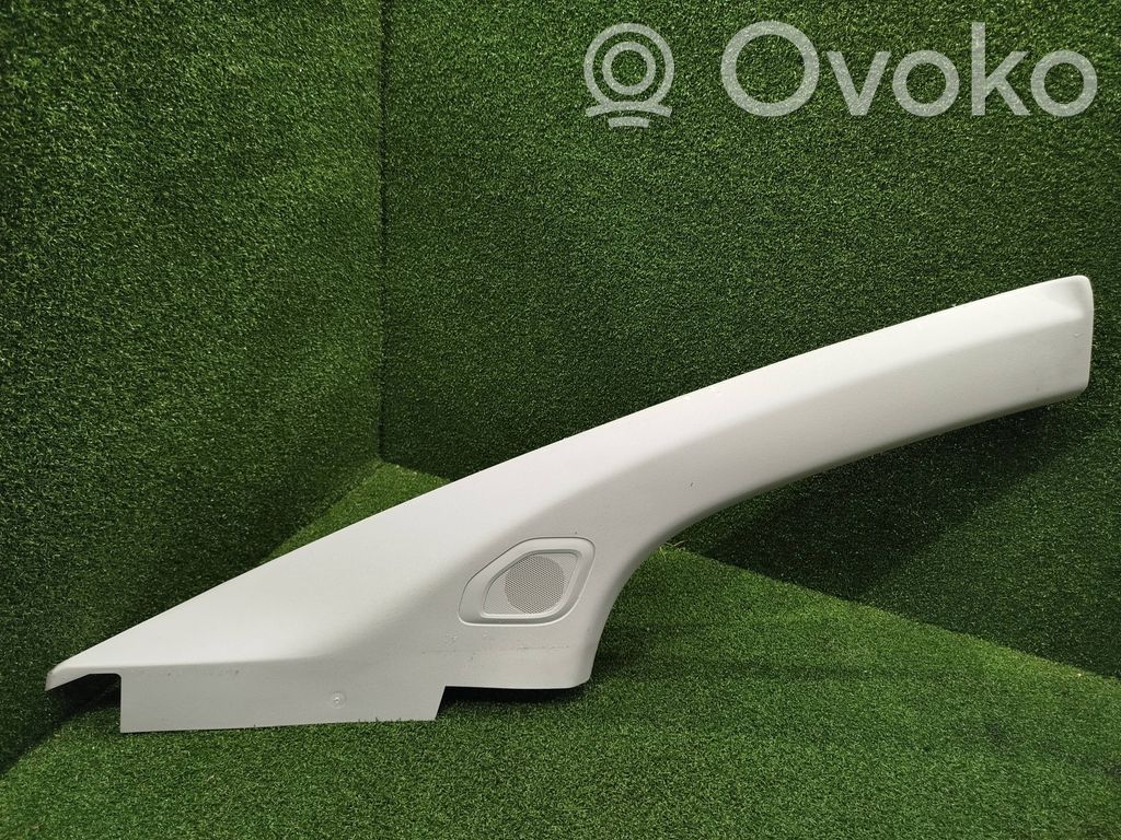 Toyota Proace (D)pillar trim (top) 