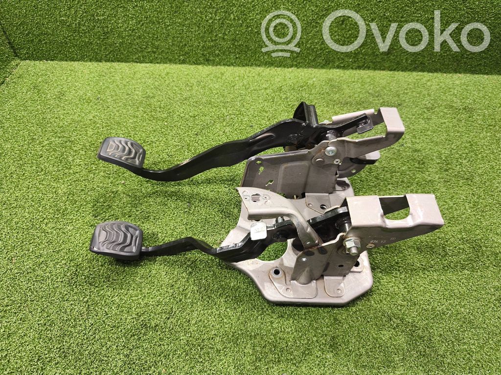 Ford Transit Custom Pedal assembly 