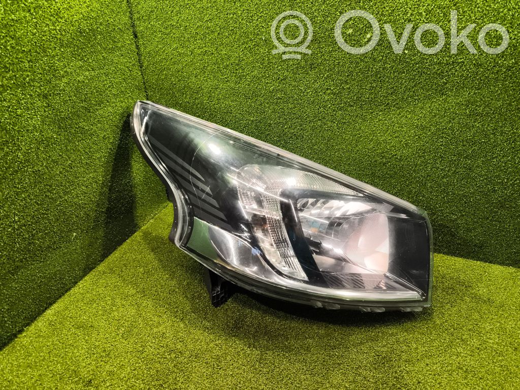 Opel Vivaro Scheinwerfer 