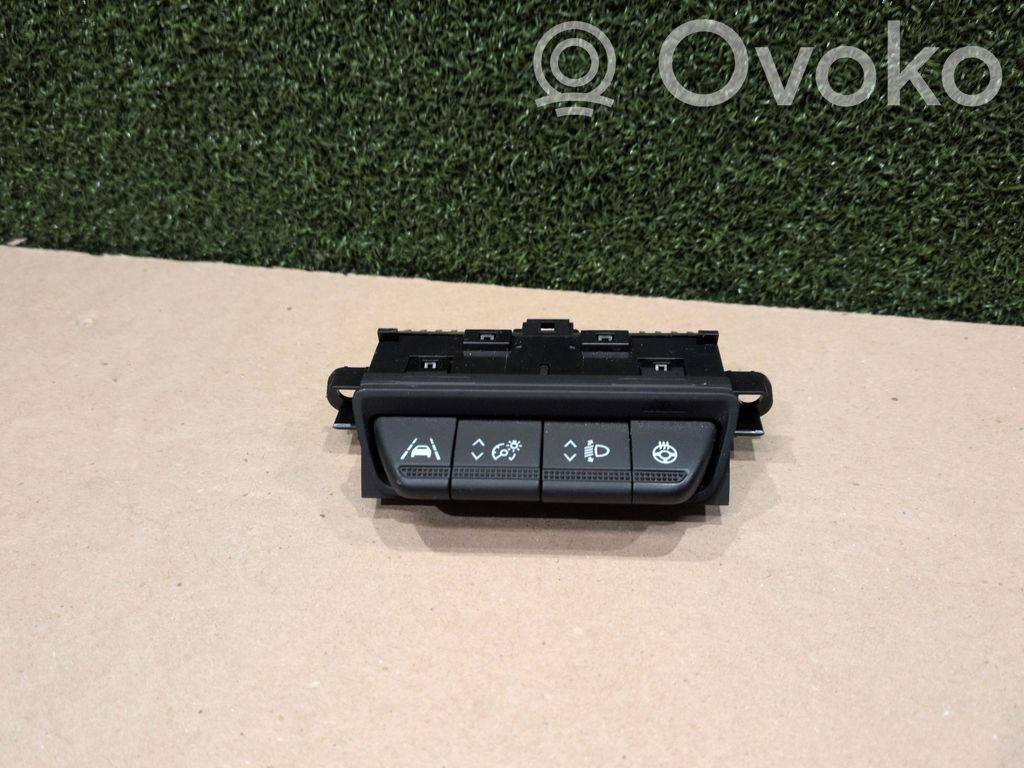 Renault Arkana Otros interruptores/perillas/selectores 