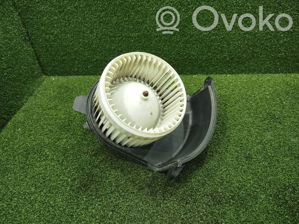 Renault Master III Mazā radiatora ventilators 