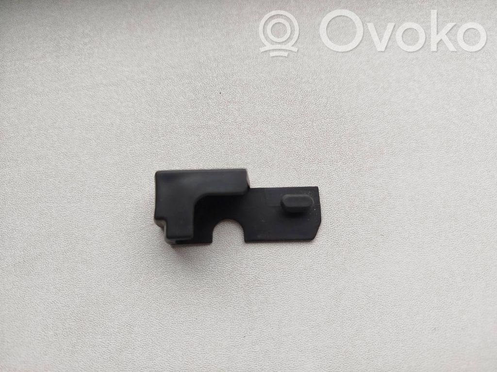 Renault Trafic III (X82) Loading door lock 