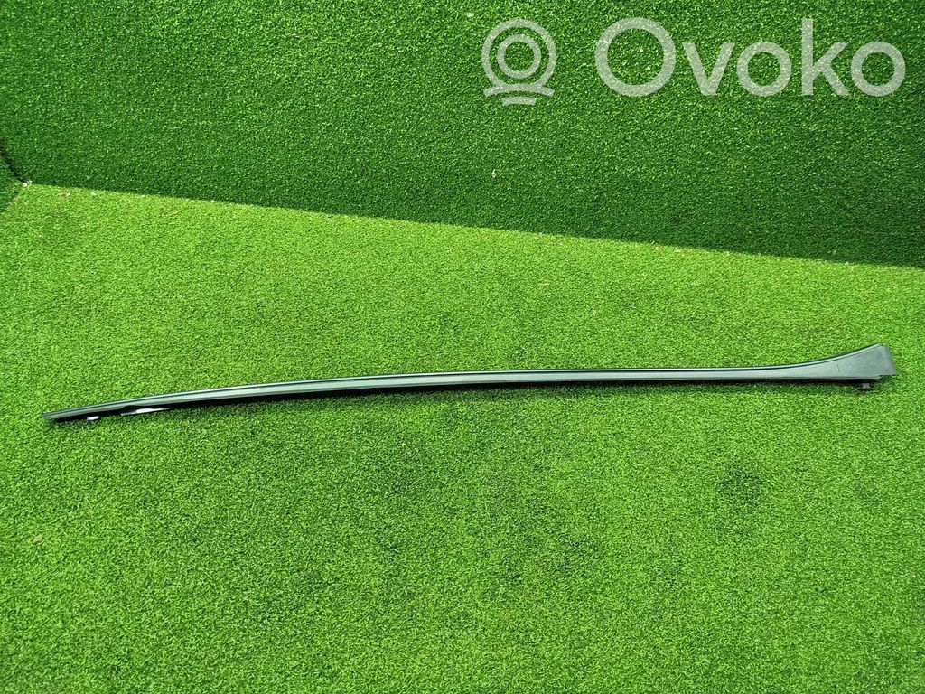 KIA Ceed Windshield trim 