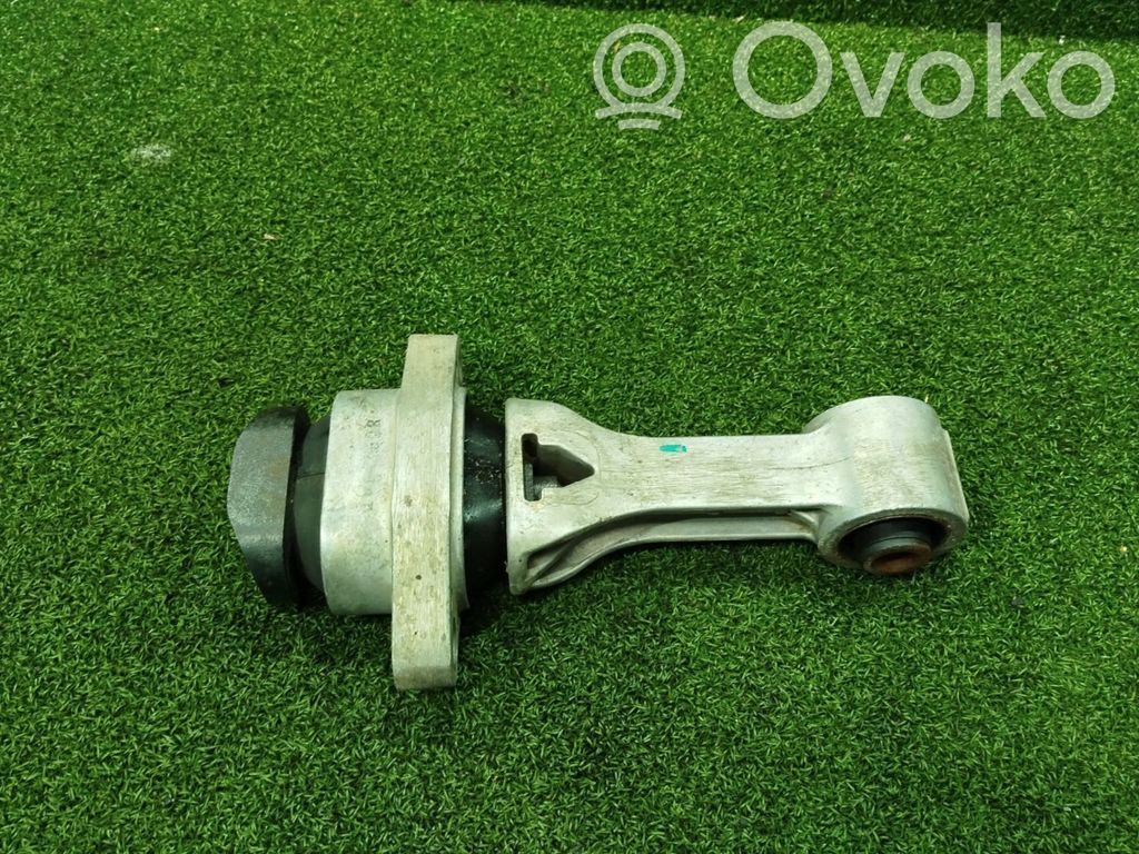 KIA Ceed Engine mount bracket 