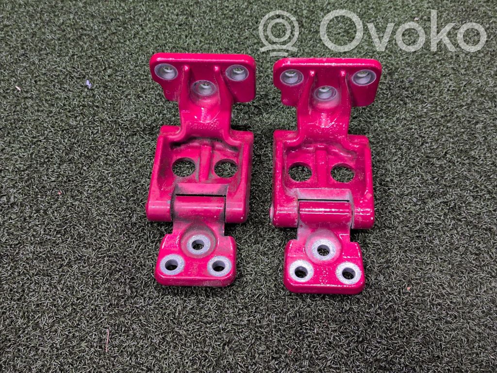 Tailgate/trunk/boot hinge   7C0827152