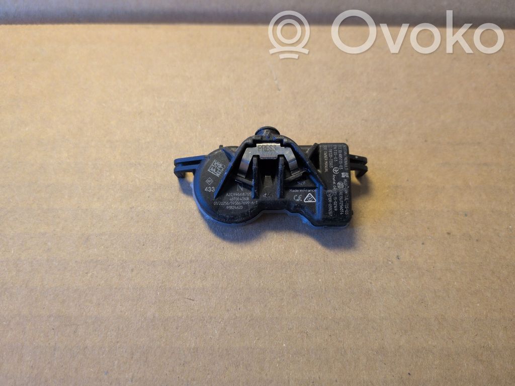 Renault Koleos II Tire pressure sensor 