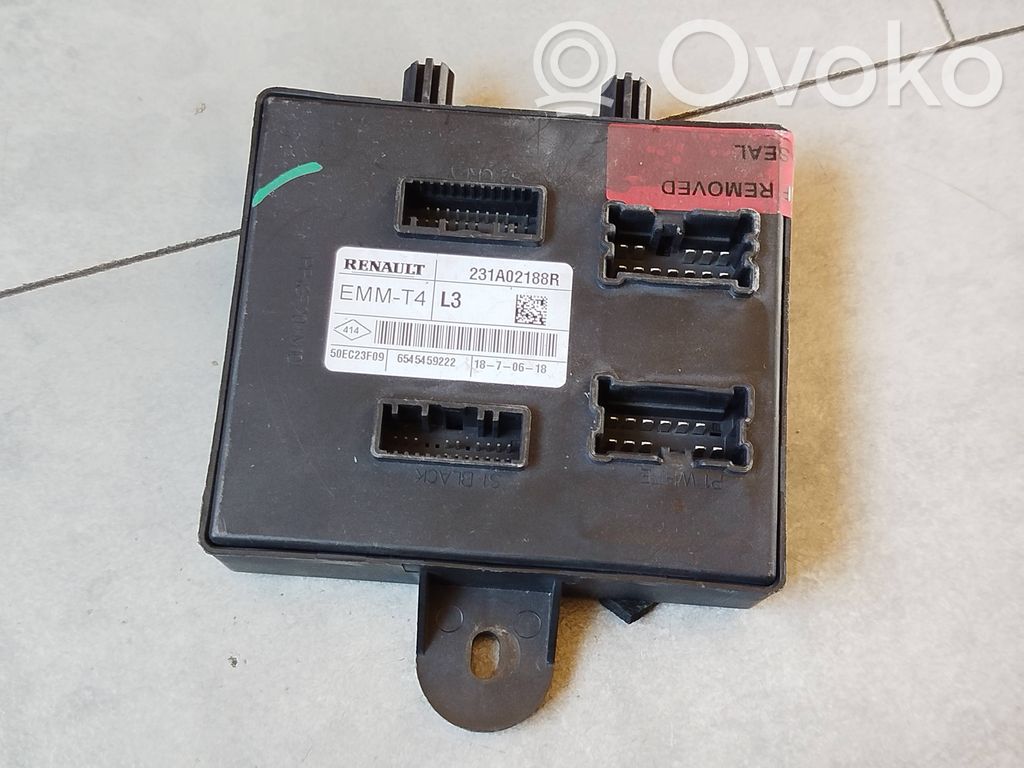 Renault Trafic III (X82) Comfort/convenience module 