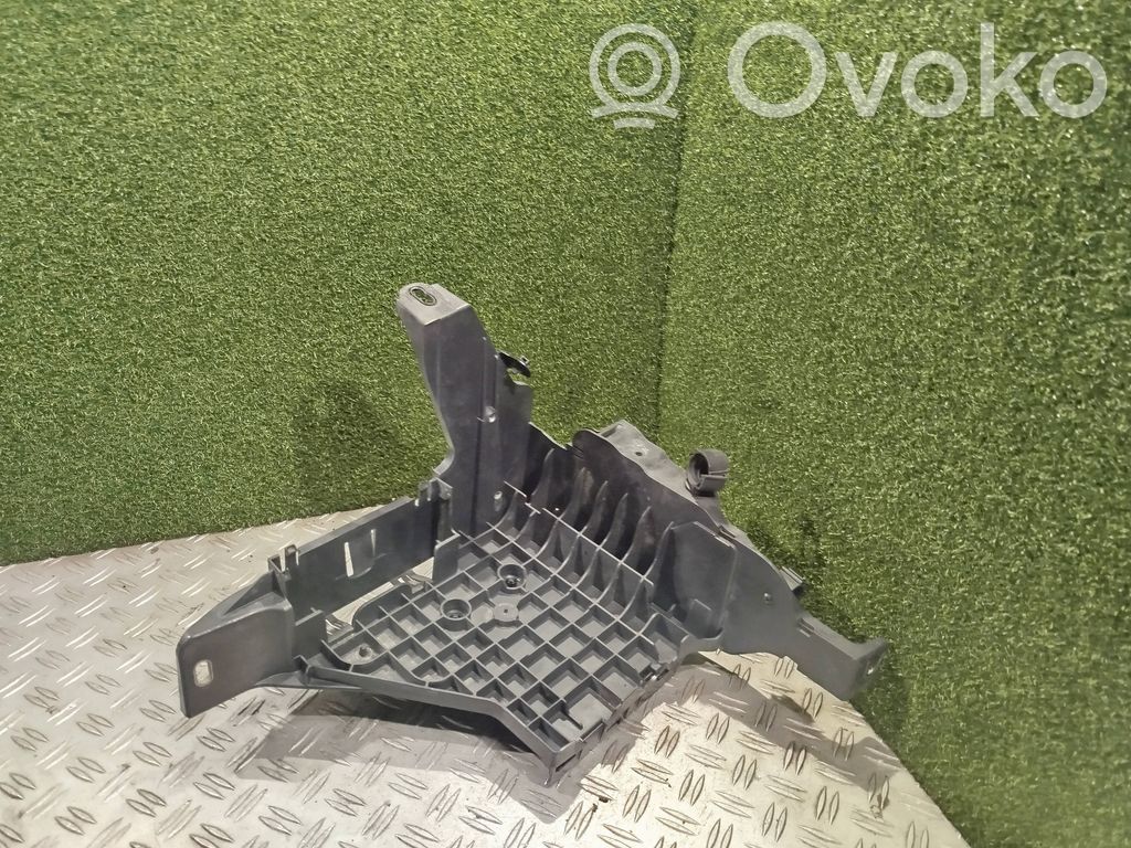 Volkswagen Crafter Fuel filter bracket/mount holder 