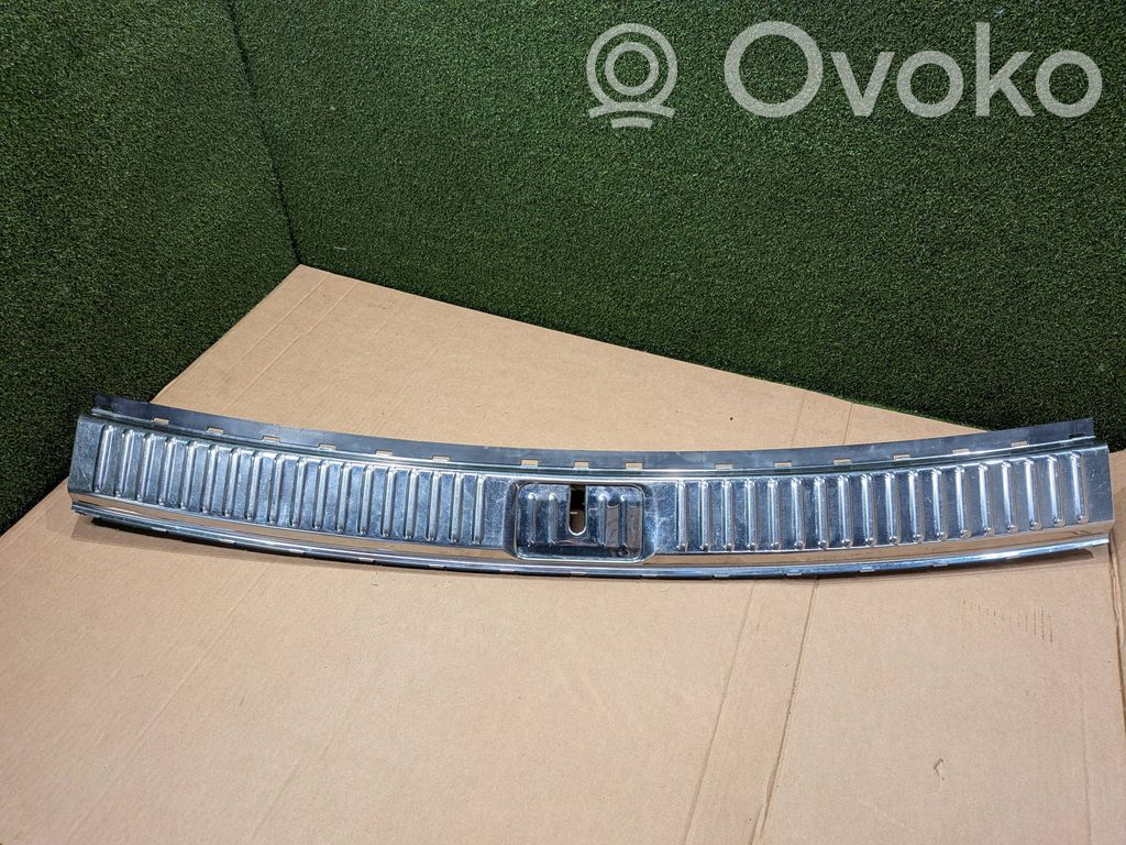 Porsche Cayenne (92A) Osłona pasa bagażnika 