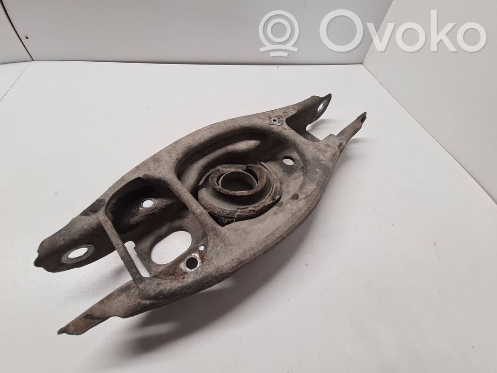 Rear upper control arm/wishbone   6764420,11544510