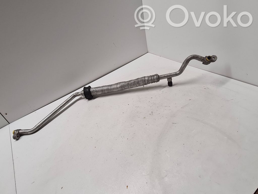 Air conditioning (A/C) pipe/hose   8409072