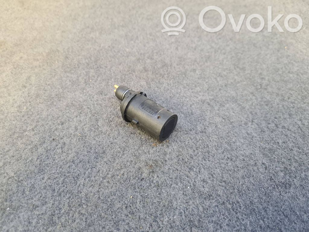 Sensor de aparcamiento PDC   8352137,6621,66218352137