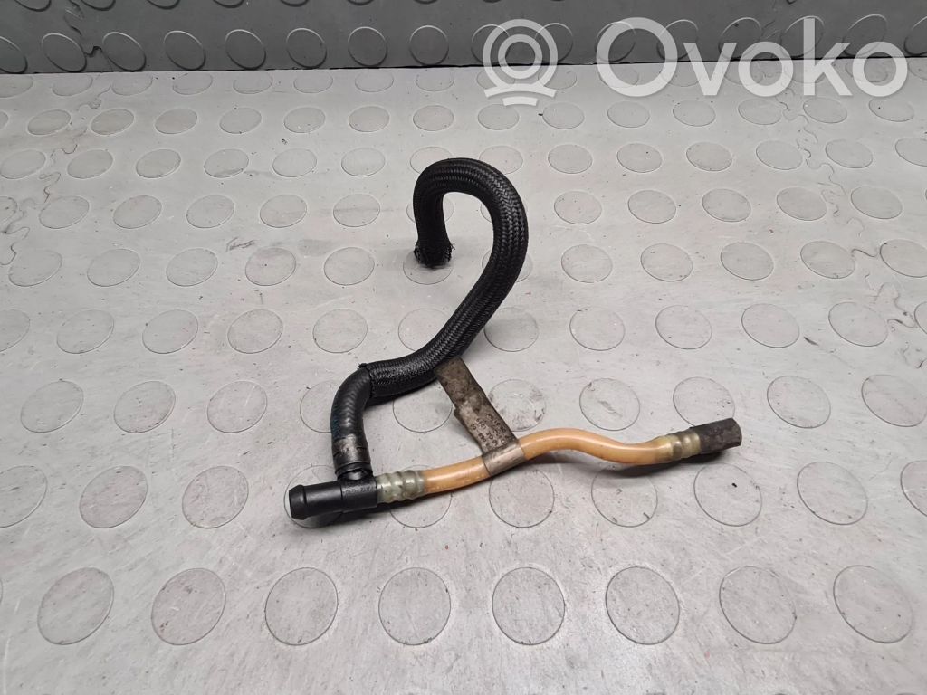 BMW 5 E60 E61 Fuel line pipe 