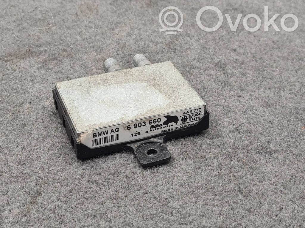BMW 7 E38 Antenos stiprintuvas 