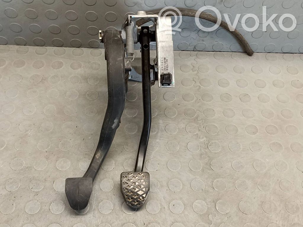 Assemblage pédale   6762250