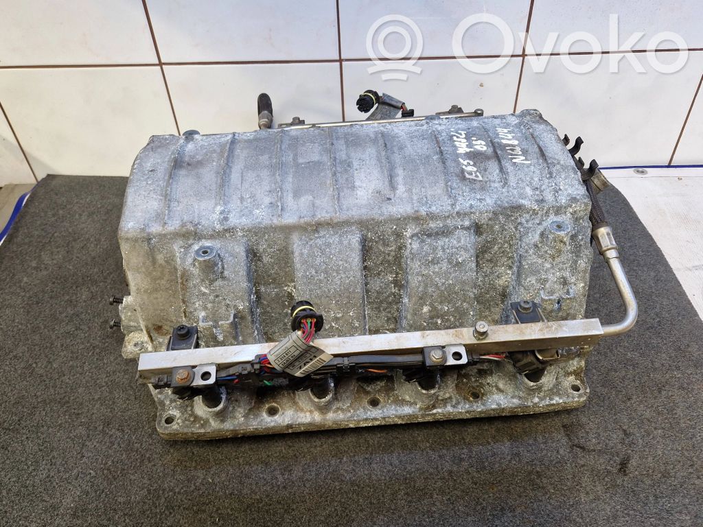 BMW 7 E65 E66 Kolektorius įsiurbimo 
