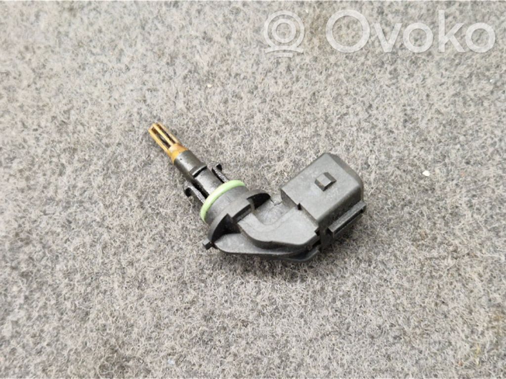 BMW 1 E81 E87 Intake air temperature sensor 